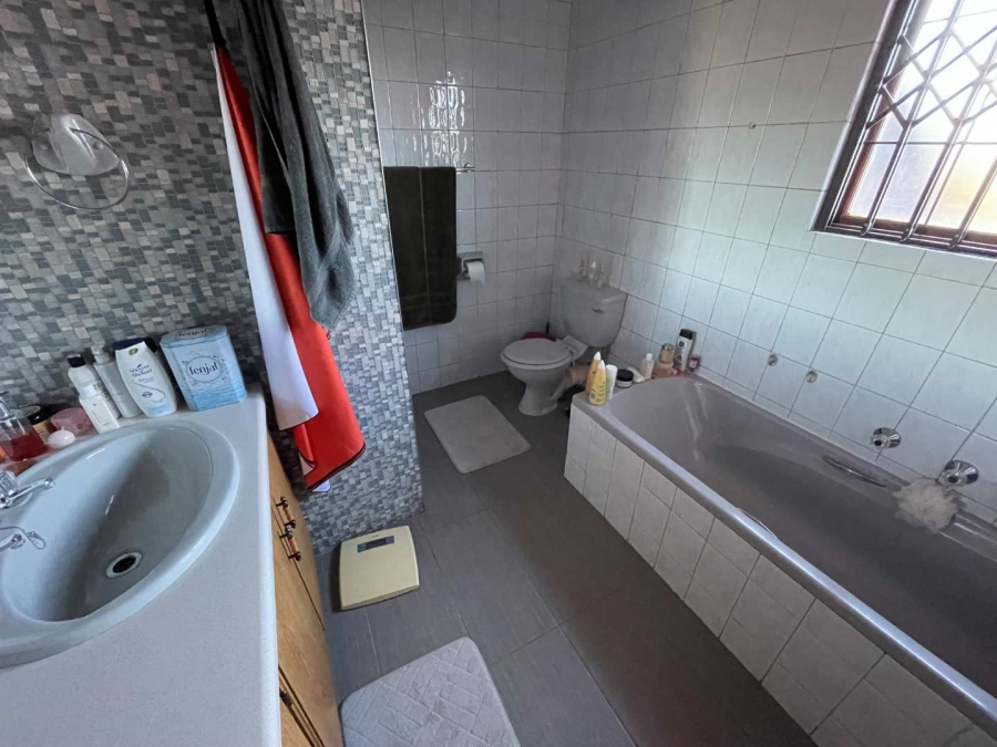 3 Bedroom Property for Sale in Bayswater Free State